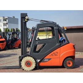 Wózek widłowy Linde H25T-02/600